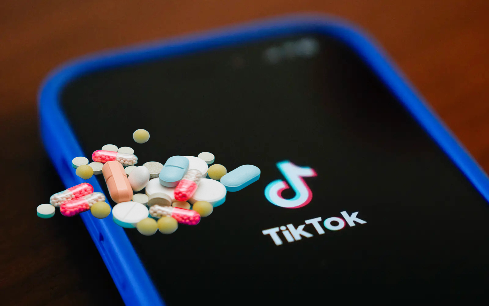 Sur TikTok Un parac tamol Challenge De Bien Mauvais Go t Lausanne sur-tiktok-un-parac-tamol-challenge-de-bien-mauvais-go-t-lausanne
