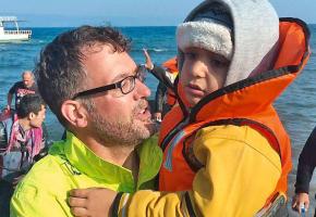  Michael Räber, bouleversé par le désastre humanitaire qui touche la Grèce. DR