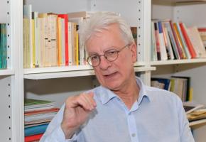 Dominique Bourg, philosophe et ancien professeur à l’Université de Lausanne. VERISSIMO