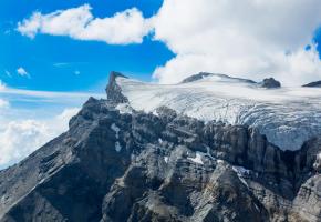 Le suivi de l’évolution du glacier des Diablerets est un indicateur de l’augmentation de la température en altitude.123 RF