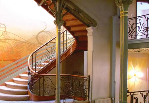 L’escalier de l’Hôtel Tassel, premier édifice Art nouveau bâti par Victor Horta. DR