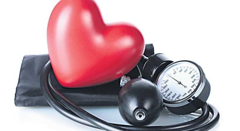Manger sainement et pratiquer un sport, une bonne manière de lutter contre l’hypertension. dr