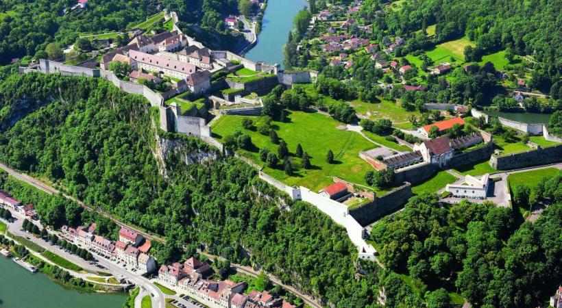 Forteresse du XVIIe siècle signée Vauban inscrite au Patrimoine mondial de l’Unesco, la Citadelle domine la capitale comtoise. DAVID LEFRANC 