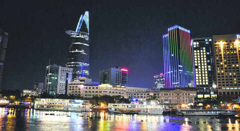 Les croisières nocturnes sont très prisées pour admirer Saigon by night. 